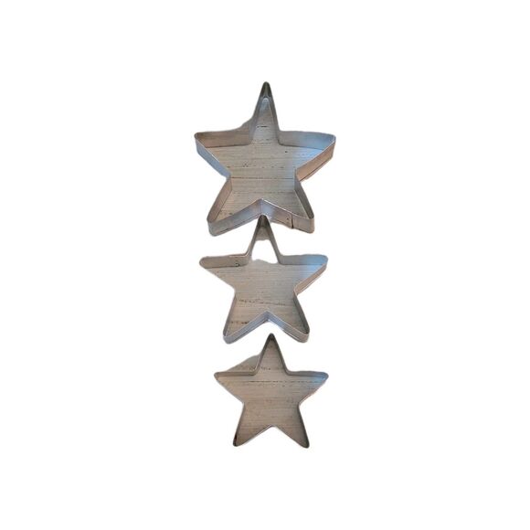 Vintage Aluminum Stars Cookie Cutters Set Of 3 For Holiday Baking 3.5" 3" 2" - Picture 1 of 4